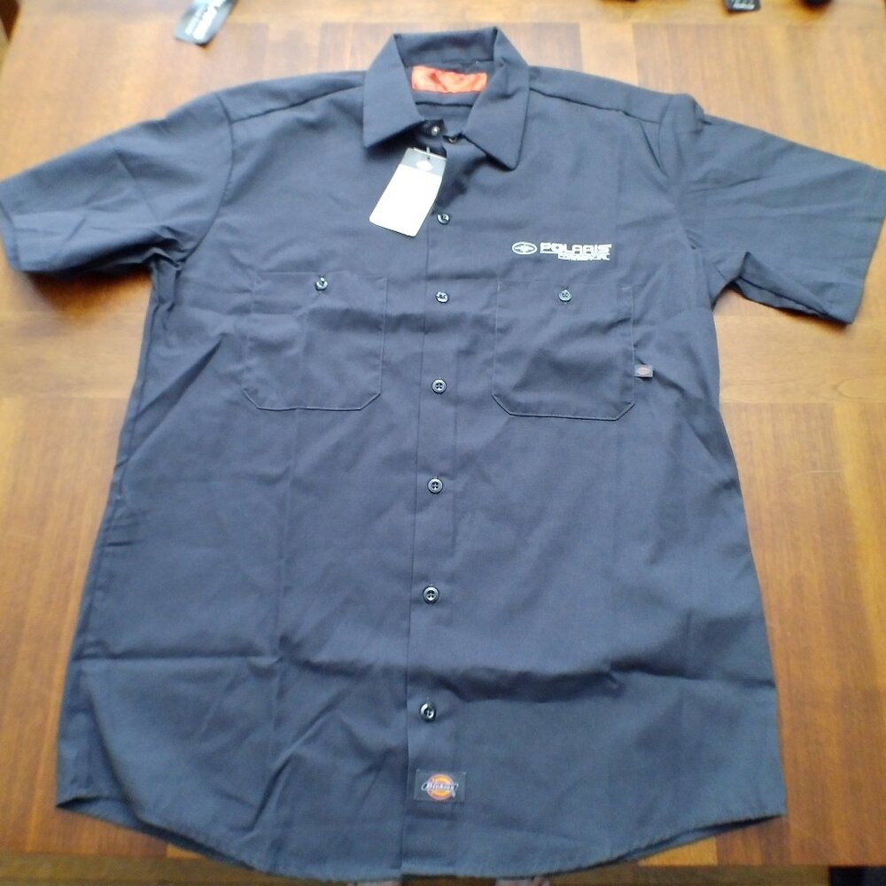 Men's Dickies Polaris Gray Button Down Short Sleeve Shirt Size Medium NWT